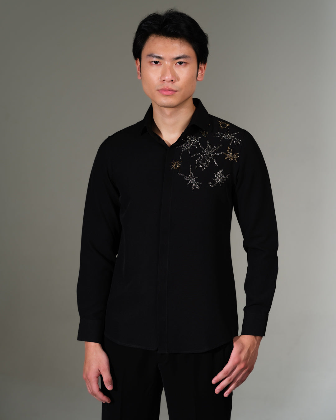 TRIBAL SPIDERS BLACK