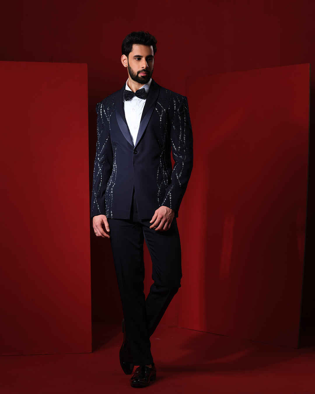 LIGNESS BLUE TUXEDO SET