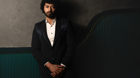 A CLASSIC EMBLISHED SUIT