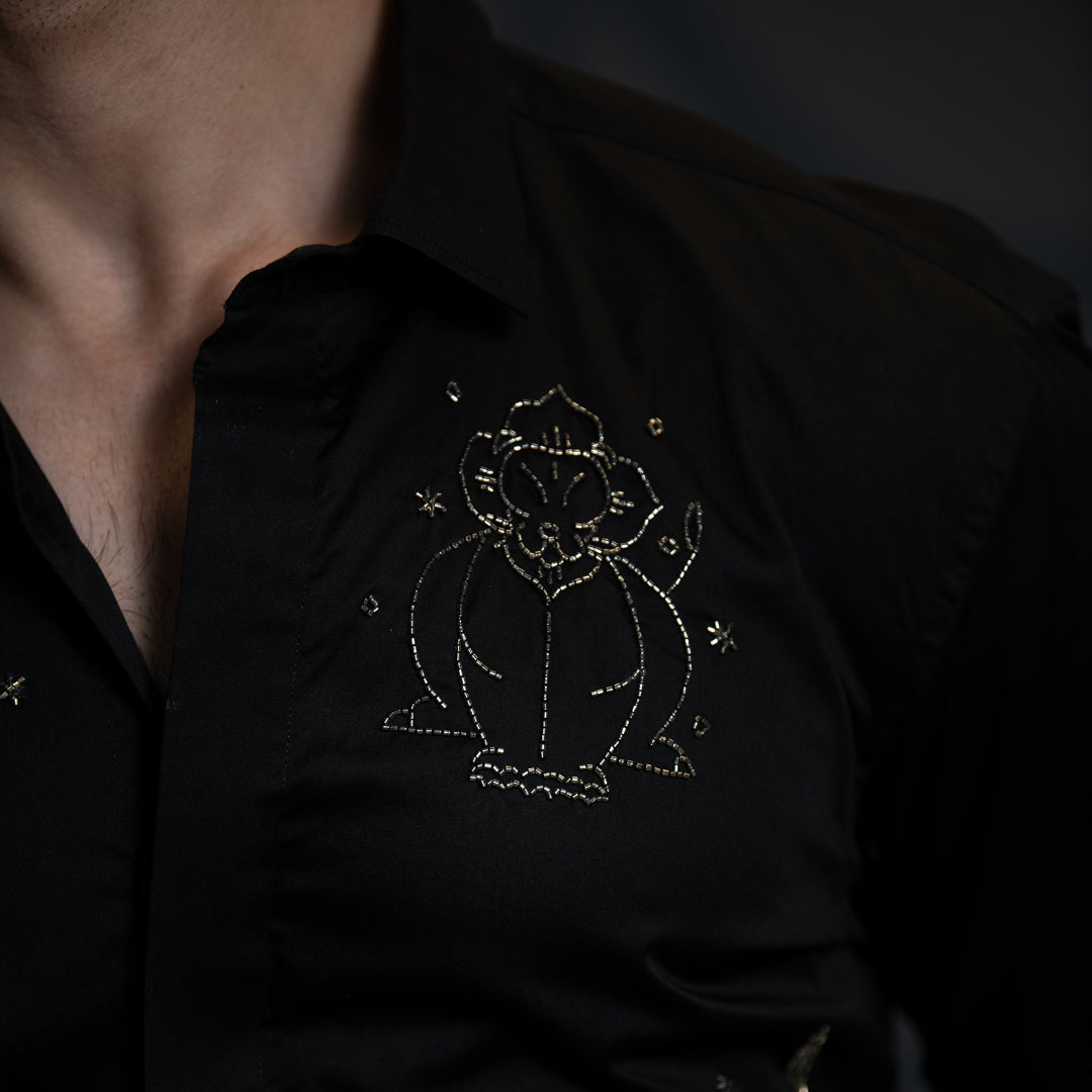 ILLUMINATED GYROSCOPIC FIGURE