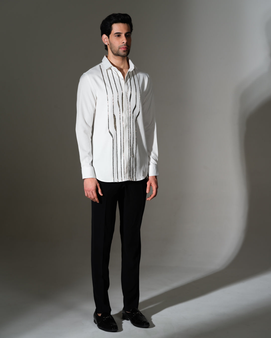 Linear Luxe White