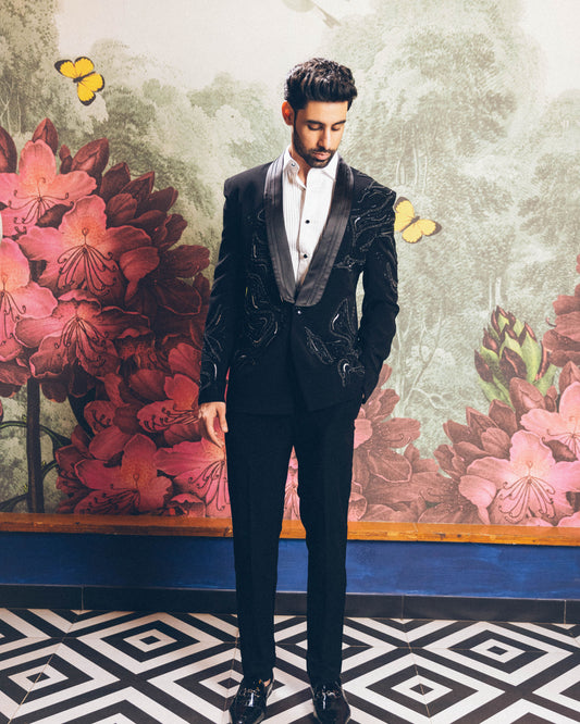 TWINE SUIT
